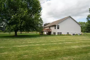 10092 Raindance Dr E, Rochelle, IL 61068 - Photo 44