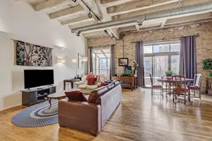 2525 N Sheffield Ave, Chicago, IL 60614 - Photo 8