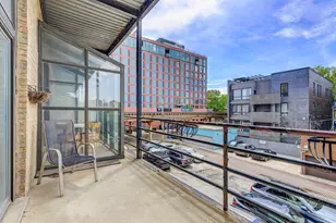 2525 N Sheffield Ave, Chicago, IL 60614 - Photo 6