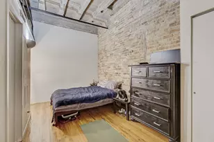2525 N Sheffield Ave, Chicago, IL 60614 - Photo 20