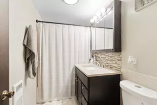 850 Des Plaines Ave, Forest Park, IL 60130 - Photo 8