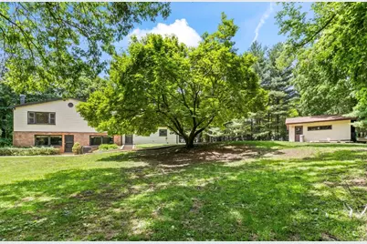 1368 E 16th Road, Streator, IL 61364 - Photo 16