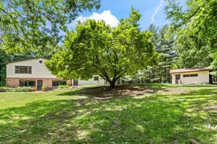 1368 E 16th Rd, Streator, IL 61364 - Photo 16