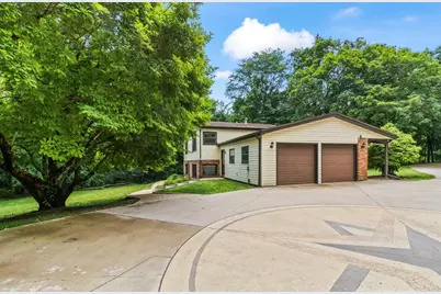 1368 E 16th Road, Streator, IL 61364 - Photo 12