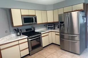 1767 Pebble Beach Dr, Hoffman Estates, IL 60169 - Photo 12
