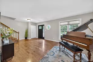 1125 Dovercliff Way, Crystal Lake, IL 60014 - Photo 6
