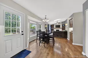1125 Dovercliff Way, Crystal Lake, IL 60014 - Photo 12