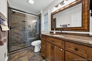 1125 Dovercliff Way, Crystal Lake, IL 60014 - Photo 18