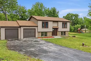 8320 Phyllis Rd, Rockford, IL 61108 - Photo 20