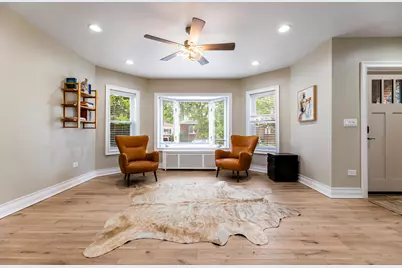 6017 S Monitor Avenue, Chicago, IL 60638 - Photo 2