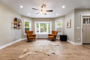 6017 S Monitor Ave, Chicago, IL 60638 - Photo 2