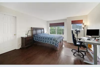439 Bay Tree Circle, Vernon Hills, IL 60061 - Photo 22