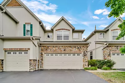 439 Bay Tree Circle, Vernon Hills, IL 60061 - Photo 2