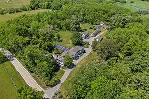 332 Old Sutton Rd, Barrington Hills, IL 60010 - Photo 66