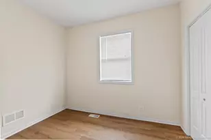 10358 S Torrence Ave, Chicago, IL 60617 - Photo 18