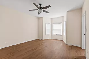 10358 S Torrence Ave, Chicago, IL 60617 - Photo 12