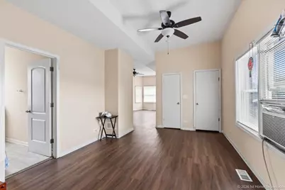 10358 S Torrence Avenue, Chicago, IL 60617 - Photo 4