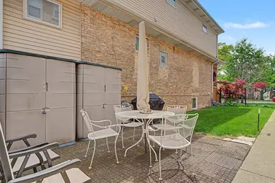2111 N 75th Avenue #1E, Elmwood Park, IL 60707 - Photo 12