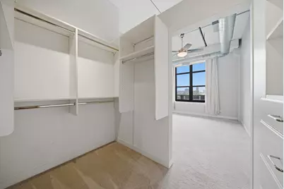 811 W 15th Place #807, Chicago, IL 60608 - Photo 10
