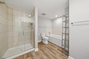811 W 15th Pl, Chicago, IL 60608 - Photo 8