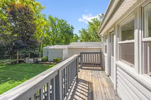 6314 Hillcrest Rd, Cary, IL 60013 - Photo 2