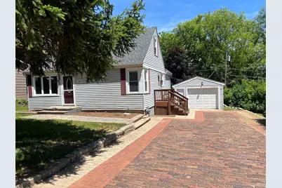 6314 Hillcrest Road, Cary, IL 60013 - Photo 1