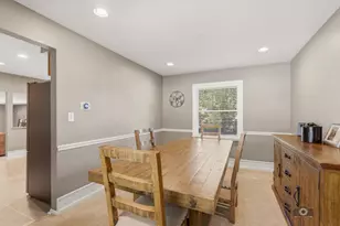 619 E Bauer Rd, Naperville, IL 60563 - Photo 8