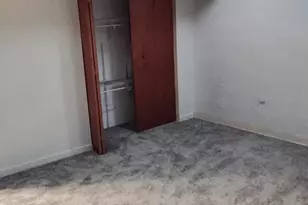 827 E 48th St, Chicago, IL 60615 - Photo 8