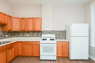 2143 W Chicago Ave, Chicago, IL 60622 - Photo 2