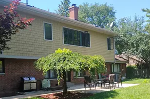 827 S Arlington Heights Rd, Arlington Heights, IL 60005 - Photo 6