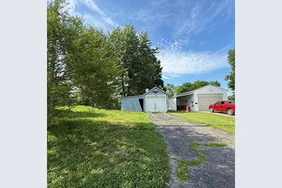 825 3rd Street, Rosiclare, IL 62982 - Photo 6