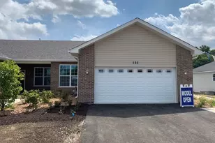 455 Building 9 Ridge Ln, Bolingbrook, IL 60440 - Photo 2