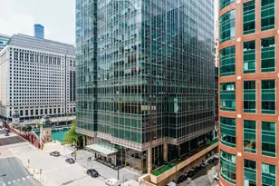 345 N La Salle Dr, Chicago, IL 60654 - Photo 14