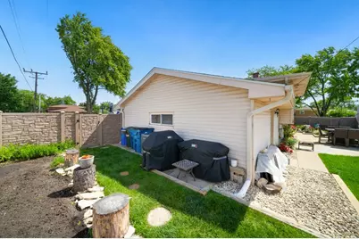365 W Myrick Avenue, Addison, IL 60101 - Photo 32