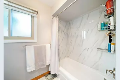 365 W Myrick Avenue, Addison, IL 60101 - Photo 20