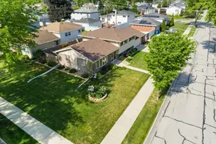365 W Myrick Ave, Addison, IL 60101 - Photo 40