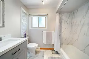 365 W Myrick Ave, Addison, IL 60101 - Photo 22