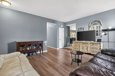 24218 Apple Creek Lane, Plainfield, IL 60586 - Photo 4