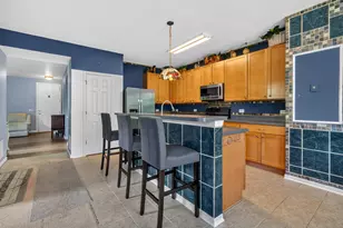 24218 Apple Creek Ln, Plainfield, IL 60586 - Photo 8