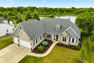 25204 W Indian Boundary Ct, Plainfield, IL 60544 - Photo 2