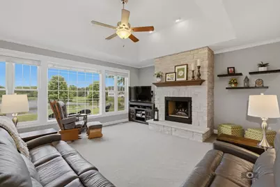 25204 W Indian Boundary Court, Plainfield, IL 60544 - Photo 4