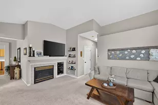522 E Thornhill Ln, Palatine, IL 60074 - Photo 6