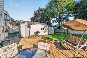 1618 Glenwood Ave, Joliet, IL 60435 - Photo 24