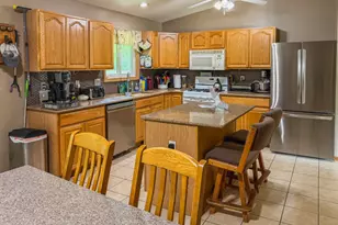 12087 W Blossom Ave, Beach Park, IL 60087 - Photo 14