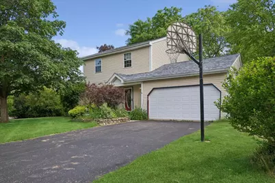 901 Portsmouth Drive, Island Lake, IL 60042 - Photo 1