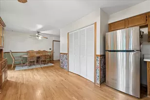 901 Portsmouth Dr, Island Lake, IL 60042 - Photo 6