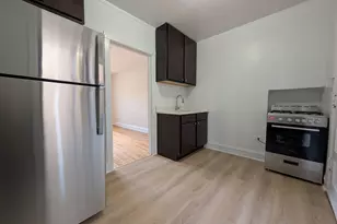 2700 N Spaulding Ave, Chicago, IL 60647 - Photo 10