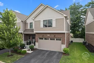 413 W Pierce Rd, Itasca, IL 60143 - Photo 1