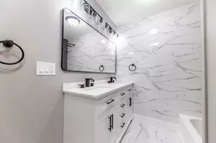 806 S 19th Ave, Maywood, IL 60153 - Photo 22