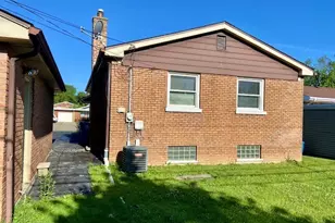 511 N Manchester Pl, Chicago Heights, IL 60411 - Photo 32